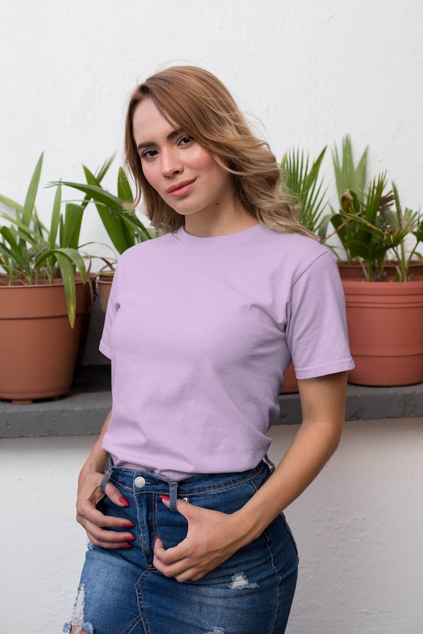Unisex Regular Fit Lavender Plain T-Shirt With Short Sleeves And Round Neck