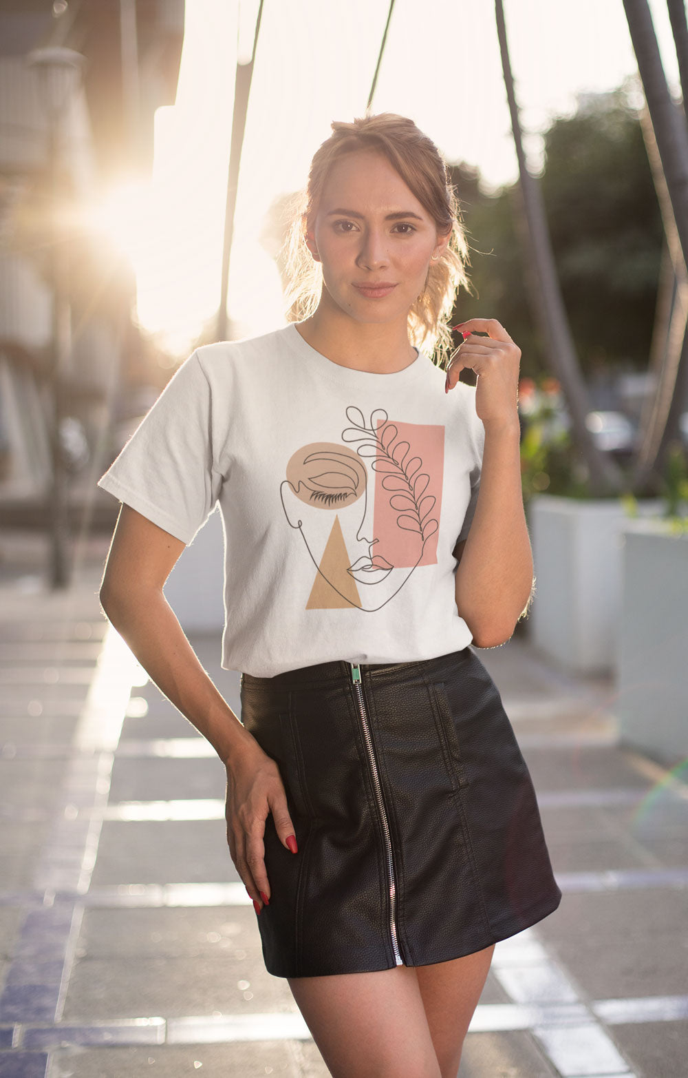Abstract Face Line Art T-Shirt for Women