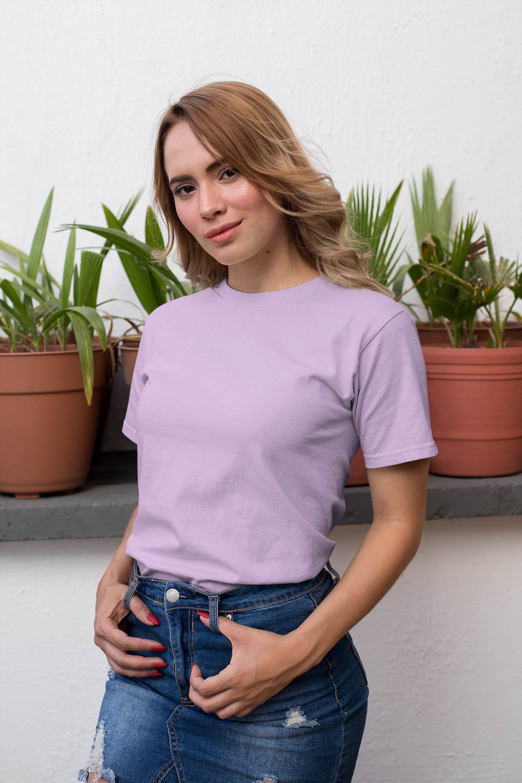 Unisex Regular Fit Lavender Plain T-Shirt With Short Sleeves And Round Neck
